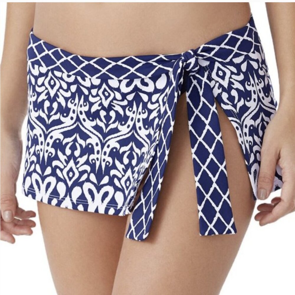 Tommy Bahama Ikat Diamond Skirted Hipster Bikini Bottom in Mare Navy